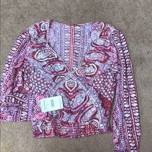 Free people brand new cropped shirt